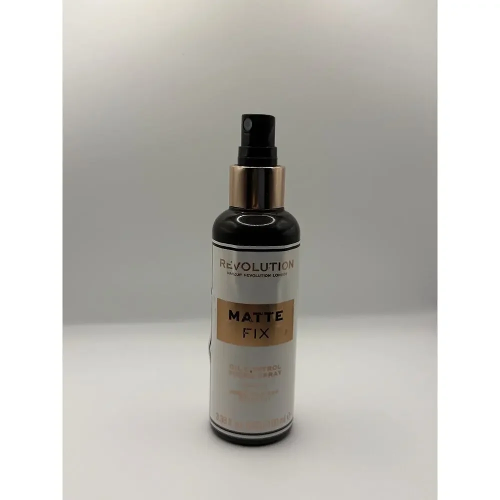 ⭐PICK 3/$15 Makeup Revolution Matte Fix Oil Control Fixing Spray